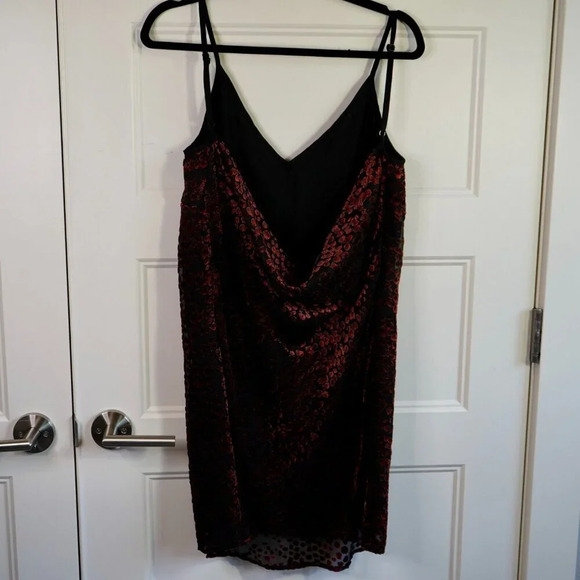 WAYF Lamont Dress Red Black Animal Leopard Print Sleeveless Women’s Size Medium - Picture 4 of 8